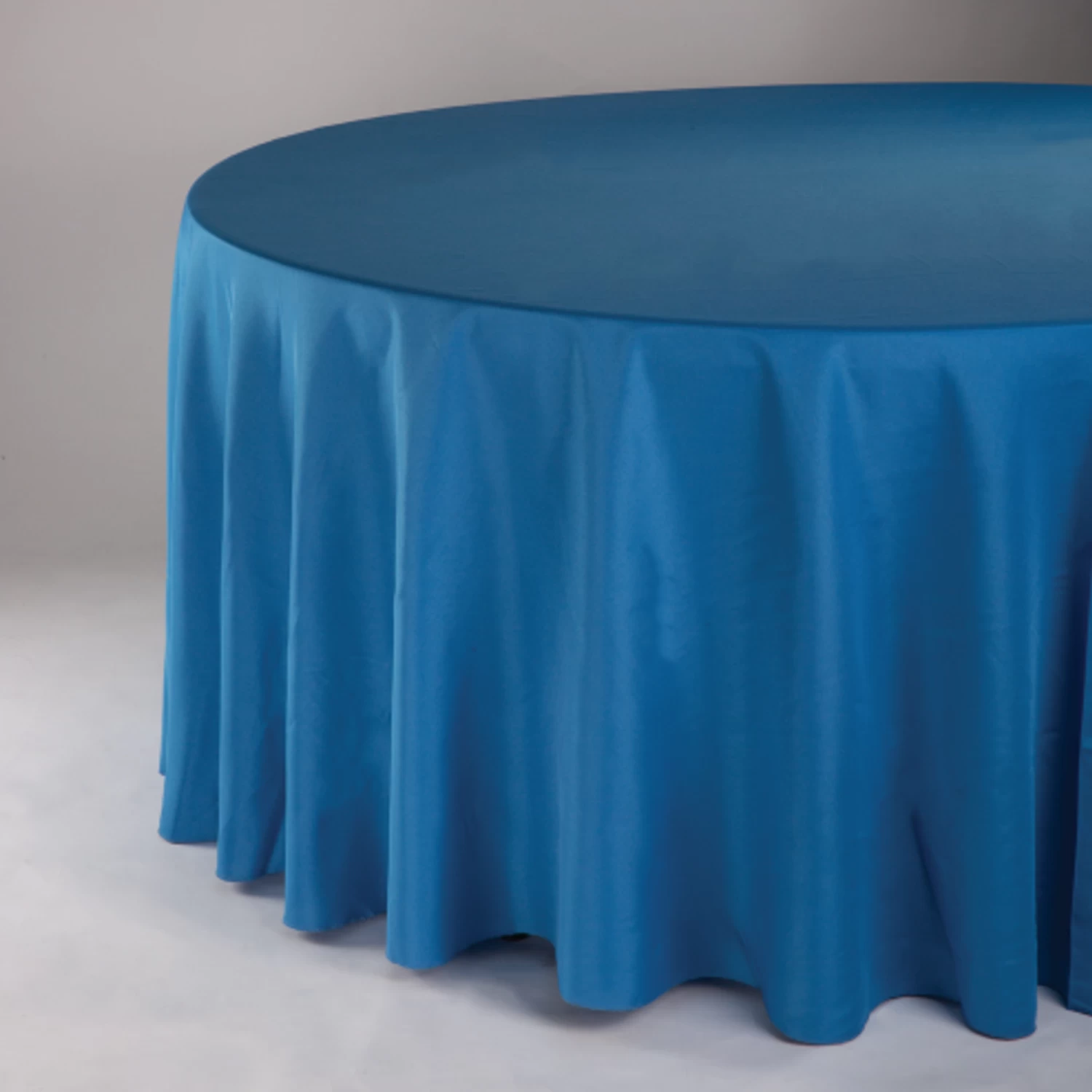 120" ROUND BLUE TABLECLOTH 1 120" ROUND BLUE TABLECLOTH