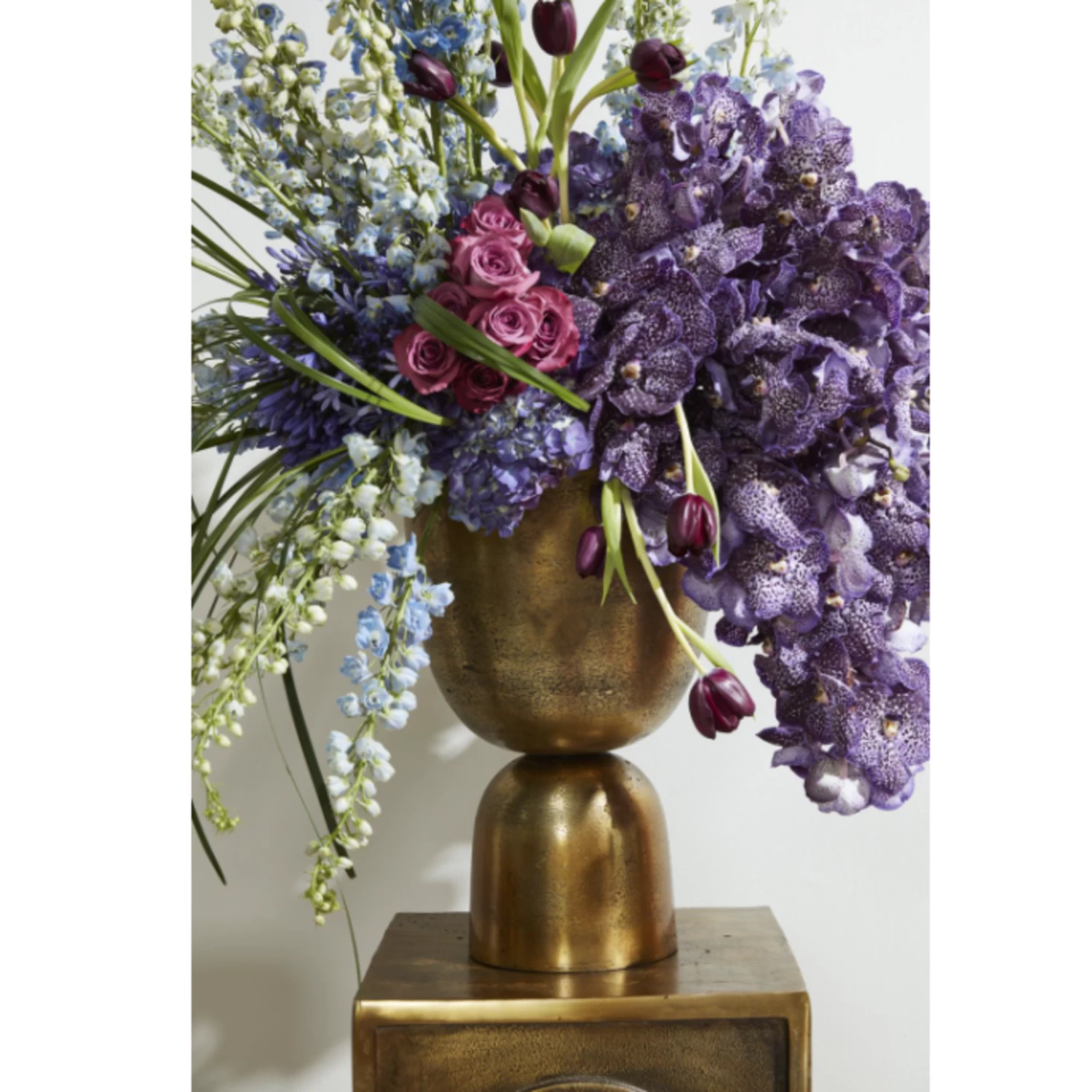 14.75”H X 7.75” GOLD METAL LUMOS FOOTED URN 2 14.75”H X 7.75” GOLD METAL LUMOS FOOTED URN - Image 2