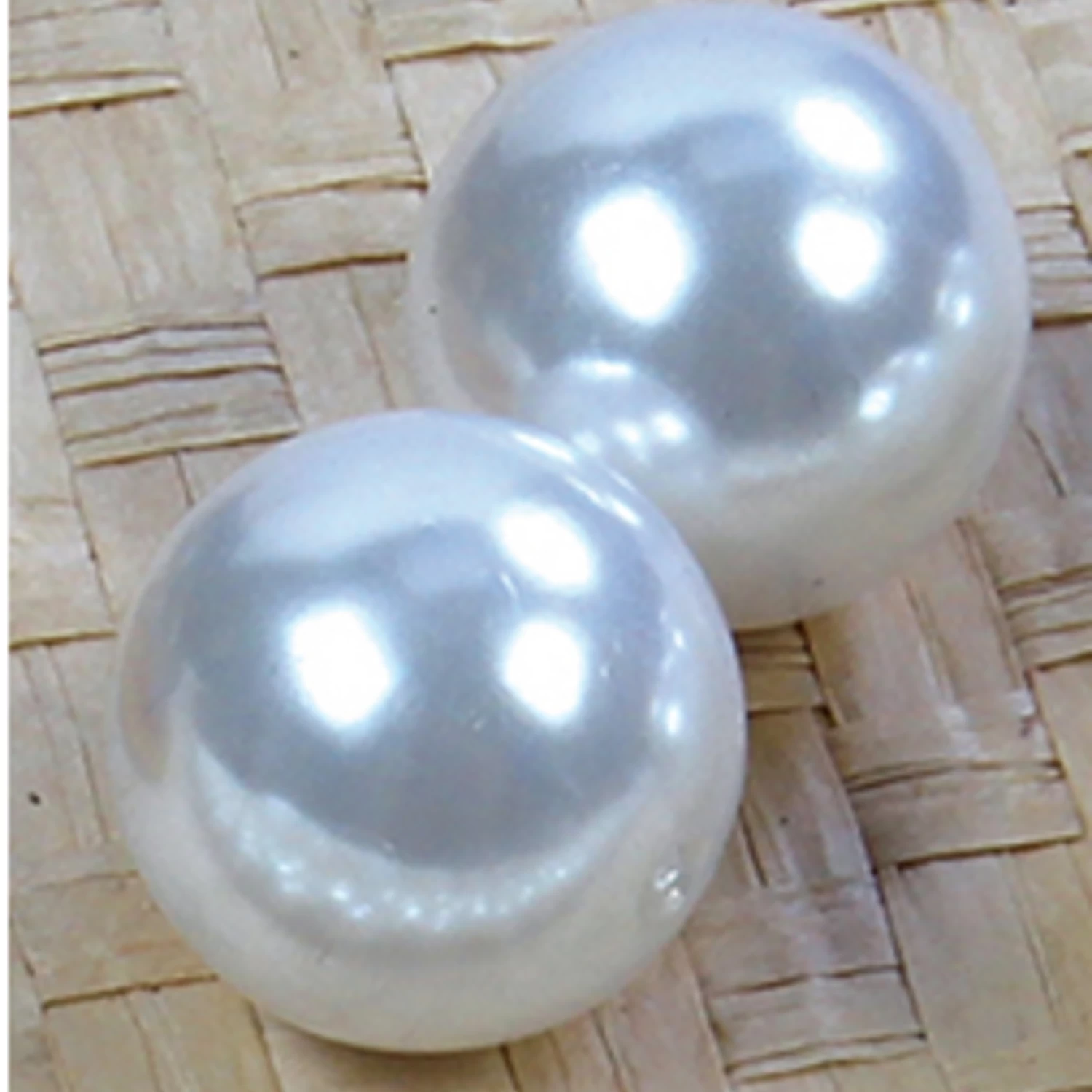20MM LOOSE PEARLS, 1 LB 1 20MM LOOSE PEARLS, 1 LB