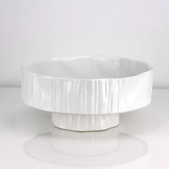 4”H X 9.5” WHITE CERAMIC CAPRICORN RAISED DISH GARDEN