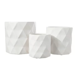 5.75” X 5.75” MEDIUM WHITE CERAMIC CYLINDER