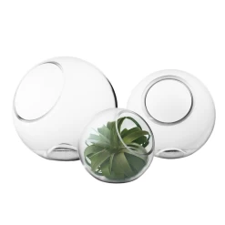 7"h X 7.5"d SIDE ANGLE GLOBE