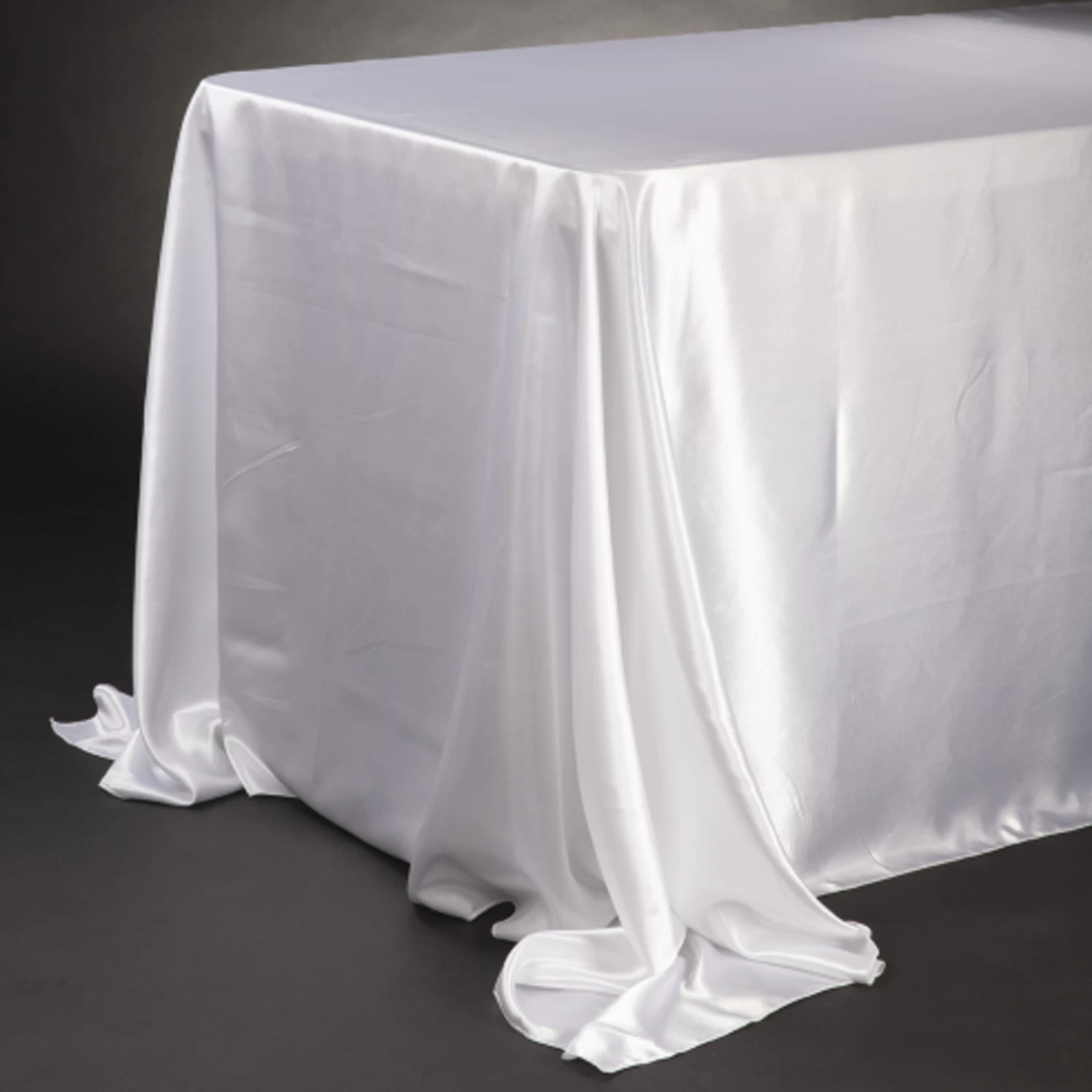 90 X 132'' RECTANGLE WHITE SATIN TABLECLOTH 1 90 X 132'' RECTANGLE WHITE SATIN TABLECLOTH
