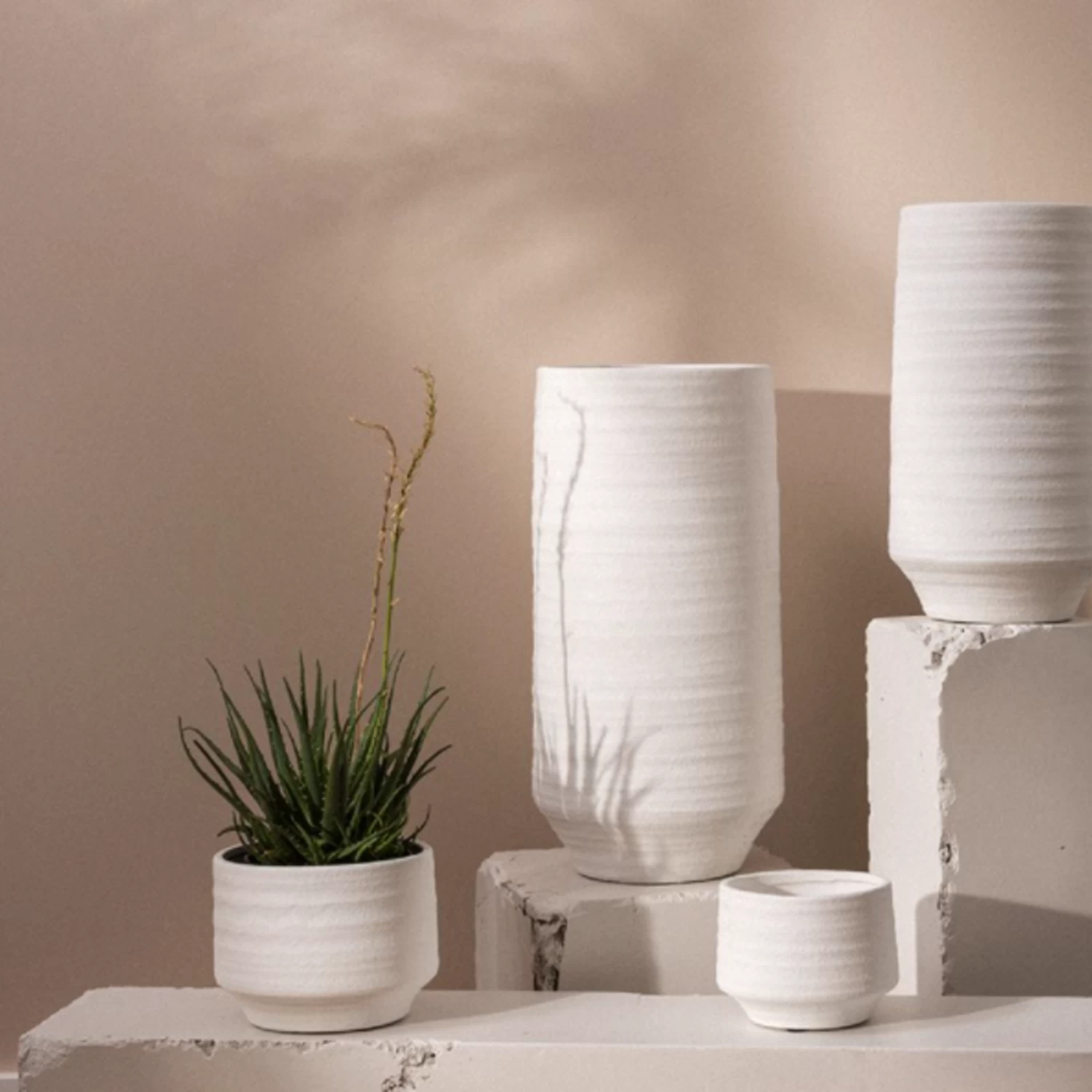 16”H X 8” WHITE VASE ANDRADE COLLECTION(AD) 96908.00 2 16”H X 8” WHITE VASE ANDRADE COLLECTION(AD) 96908.00 - Image 2