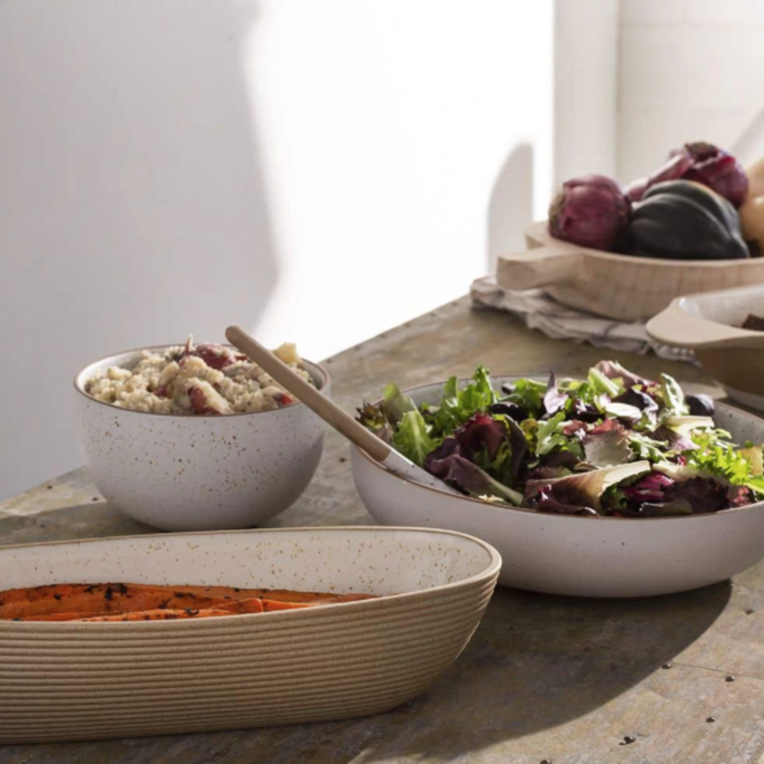 3.75"H X 14"LONG X 5.5"W TAN/BROWN LONG AND LOW MORRIGAN TROUGH 2 3.75"H X 14"LONG X 5.5"W TAN/BROWN LONG AND LOW MORRIGAN TROUGH - Image 2