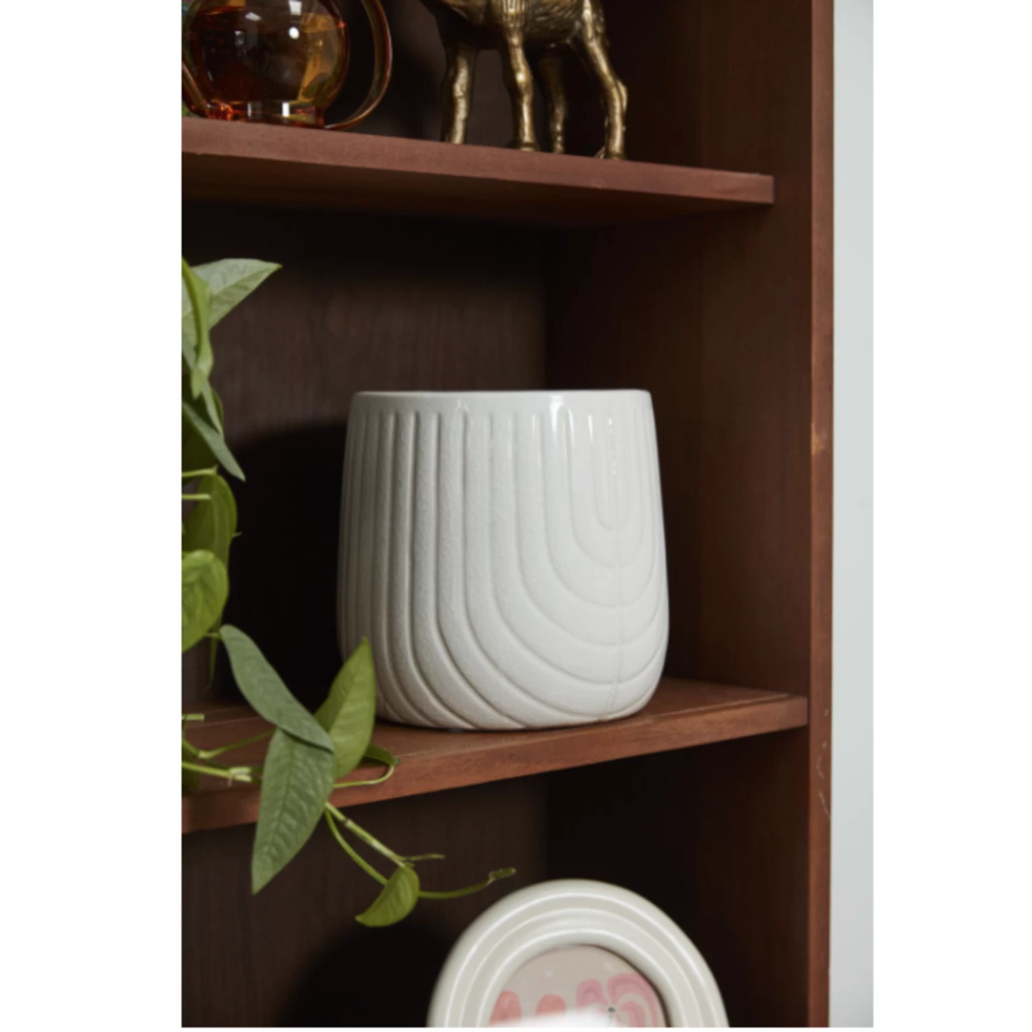 7.25”H X 8” SHINY WHITE CERAMIC CORONADO POT 3 7.25”H X 8” SHINY WHITE CERAMIC CORONADO POT - Image 3