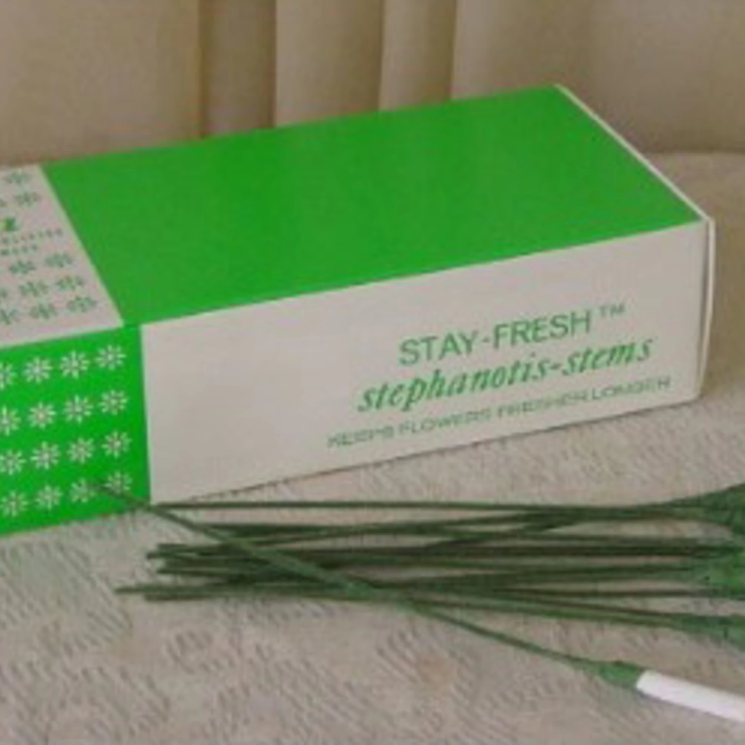 STEPHANOTIS STEMS WHITE 200 CT. 1 STEPHANOTIS STEMS WHITE 200 CT.